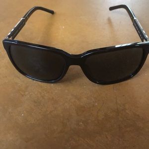 Burberry sunglasses